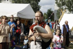 X Jubileuszowy Piknik Klubu Historycznego HIRD / Stanisław Blinstrub / Radio Kielce