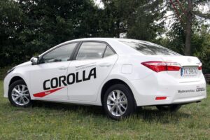 Jedenasta generacja Toyoty Corolli / Robert Felczak / Radio Kielce