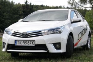 Jedenasta generacja Toyoty Corolli / Robert Felczak / Radio Kielce