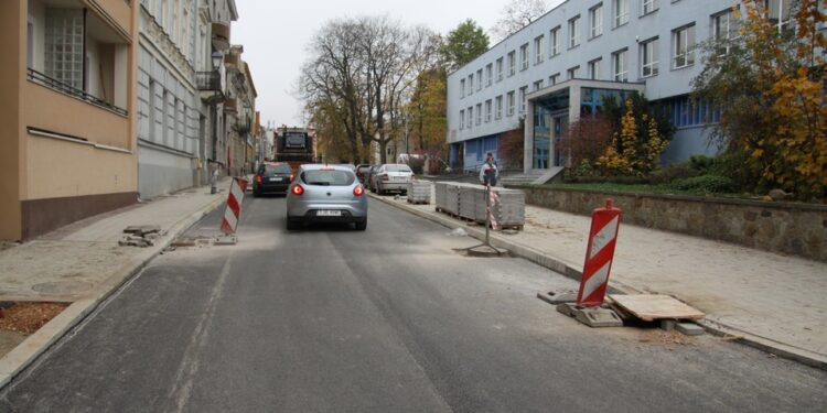 Remont ulic w centrum Kielc. Ulica Wesoła. / Piotr Michalski / Radio Kielce