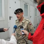 Kpt.Rafał Kozigrodzki z 10.Brygady Pancernej ze Świętoszowa / Piotr Michalski / Radio Kielce