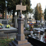 Rodzina Siekluckich, była prawdopodobnie związana z właścicielami placu targowego, obecnie potomkowie opuścili Kielce.