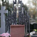 Nagrobek Stanisława Sołtykiewicza, był poddany renowacji w 2011 roku, postawiono m.in. nowy fundament. / Wojciech Habdas / Radio Kielce