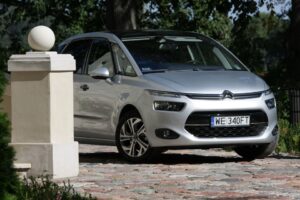 Nowy Citroen C4 Picasso / Robert Felczak / Radio Kielce