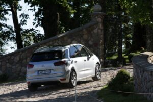 Nowy Citroen C4 Picasso / Robert Felczak / Radio Kielce