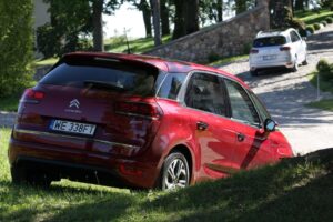 Nowy Citroen C4 Picasso / Robert Felczak / Radio Kielce