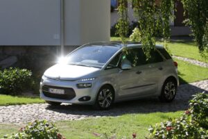 Nowy Citroen C4 Picasso / Robert Felczak / Radio Kielce