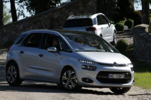 Nowy Citroen C4 Picasso / Robert Felczak / Radio Kielce