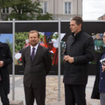 3.10.2013 Wernisaż wystawy fotograficznej na kieleckim Rynku, której autorami są min. studenci University of Texas at Brownsville / Bartłomiej Zapała / Radio Kielce