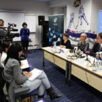 Plany finansowe programu "Polska Wschodnia" były głównym tematem rozmów Minister Rozwoju Regionalnego Elżbiety Bieńkowskiej i wiceminister Iwony Wendel z marszałkiem województwa świętokrzyskiego Adamem Jarubasem. / Wojciech Habdas / Radio Kielce