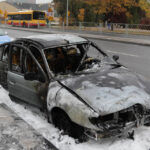 Samochód osobowy marki Renault zapalił się dziś przed godziną 11.00 na Alei IX Wieków Kielc / Wojciech Habdas / Radio Kielce