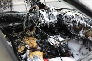 Samochód osobowy marki Renault zapalił się dziś przed godziną 11.00 na Alei IX Wieków Kielc / Wojciech Habdas / Radio Kielce