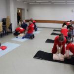 Rekord w resuscytacji krążeniowo-oddechowej w Centrum Symulacji Medycznych UJK / Wojciech Habdas / Radio Kielce