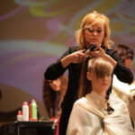 III Ogólnopolski Konkurs Fryzjerski Loki 2013 / Wojciech Habdas / Radio Kielce