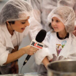 Wizyta w Piekarni Pod Telegrafem. Dzień Dobry Dzieci (27.10.2013.) / Wojciech Habdas / Radio Kielce