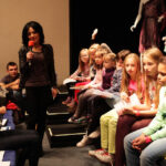 Nasza wizyta w Teatrze Lalki i Aktora Kubuś w Kielcach, Dzień Dobry Dzieci - 6 października 2013 / Wojciech Habdas / Radio Kielce