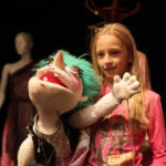 Nasza wizyta w Teatrze Lalki i Aktora Kubuś w Kielcach, Dzień Dobry Dzieci - 6 października 2013 / Wojciech Habdas / Radio Kielce