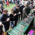 Hubertus Świętokrzyski w Tokarni. Imprezie towarzyszył kiermasz. / Wojciech Habdas / Radio Kielce