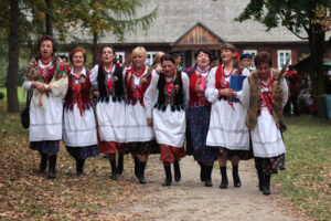 Hubertus Świętokrzyski w Tokarni. Sukowianki / Krzysztof Żołądek / Radio Kielce