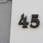 Niejednorodne oznakowanie nieruchomości w Kielcach. / Paweł Klepka / Radio Kielce