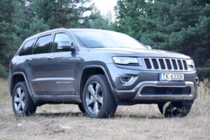 Czwarta generacja modelu Grand Cherokee / Robert Felczak / Radio Kielce