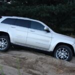 Czwarta generacja modelu Grand Cherokee / Robert Felczak / Radio Kielce