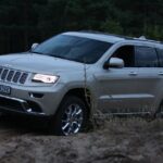 Czwarta generacja modelu Grand Cherokee / Robert Felczak / Radio Kielce