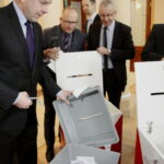 Otwarcie urn z głosami na projekty budżetu obywatelskiego / Kamil Król / Radio Kielce