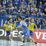 3. kolejka Ligi Mistrzów piłkarzy ręcznych: mecz Orlen Wisła Płock - Vive Targi Kielce / Kamil Król / Radio Kielce