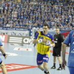 3. kolejka Ligi Mistrzów piłkarzy ręcznych: mecz Orlen Wisła Płock - Vive Targi Kielce / Kamil Król / Radio Kielce
