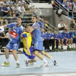 3. kolejka Ligi Mistrzów piłkarzy ręcznych: mecz Orlen Wisła Płock - Vive Targi Kielce / Kamil Król / Radio Kielce