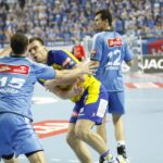 3. kolejka Ligi Mistrzów piłkarzy ręcznych: mecz Orlen Wisła Płock - Vive Targi Kielce / Kamil Król / Radio Kielce