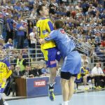 3. kolejka Ligi Mistrzów piłkarzy ręcznych: mecz Orlen Wisła Płock - Vive Targi Kielce / Kamil Król / Radio Kielce