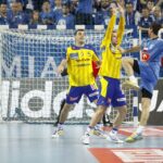 3. kolejka Ligi Mistrzów piłkarzy ręcznych: mecz Orlen Wisła Płock - Vive Targi Kielce / Kamil Król / Radio Kielce