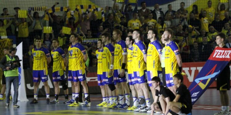 4. kolejka Ligi Mistrzów piłkarzy ręcznych: Vive Targi Kielce - THW Kiel / Kamil Król / Radio Kielce