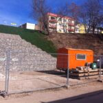 Ulica Polna w Ostrowcu ponownie przejezdna. Olbrzymią dziurę w jezdni udało się zasypać / Teresa Czajkowska / Radio Kielce