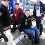 Niepełnosprawni podróżują pociągiem po Polsce. 19.10 dotarli do Kielc / Kamil Król / Radio Kielce