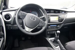 Toyota Auris Touring Sports / Robert Felczak / Radio Kielce