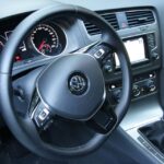 Volkswagen Golf 7 - 2013 World Car of the Year / Robert Felczak / Radio Kielce