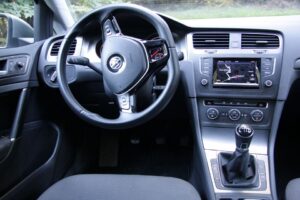 Volkswagen Golf 7 - 2013 World Car of the Year / Robert Felczak / Radio Kielce