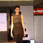 Kolekcje młodych projektantów podczas Off Fashion. / Piotr Michalski / Radio Kielce