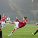 Fragment meczu Wisła Kraków - Korona Kielce / Krzysztof Żołądek / Radio Kielce