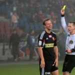 Żółta kartka dla Radka Dejmka / Krzysztof Żołądek / Radio Kielce