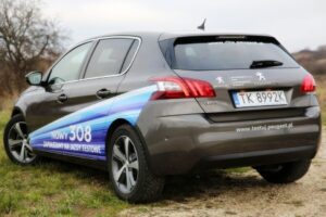 Nowy Peugeot 308 / Robert Felczak / Radio Kielce