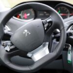 Nowy Peugeot 308 / Robert Felczak / Radio Kielce