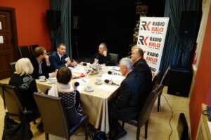 Debata o bezrobociu w Zameczku / Stanisław Blinstrub / Radio Kielce