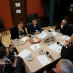 Debata o bezrobociu w  Zameczku / Stanisław Blinstrub / Radio Kielce