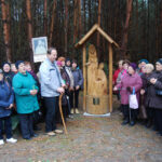 Szlak sacro-turystyczny otwarto w Koprzywnicy / Grażyna Szlęzak-Wójcik / Radio Kielce