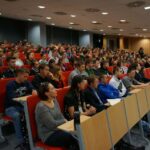 XI Warsztaty Przedsiębiorczości na Uniwersytecie Jana Kochanowskiego. Debata "Przedsiębiorczość drogą do sukcesu" / Kamil Król / Radio Kielce