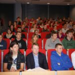 XI Warsztaty Przedsiębiorczości na Uniwersytecie Jana Kochanowskiego. Debata "Przedsiębiorczość drogą do sukcesu" / Kamil Król / Radio Kielce